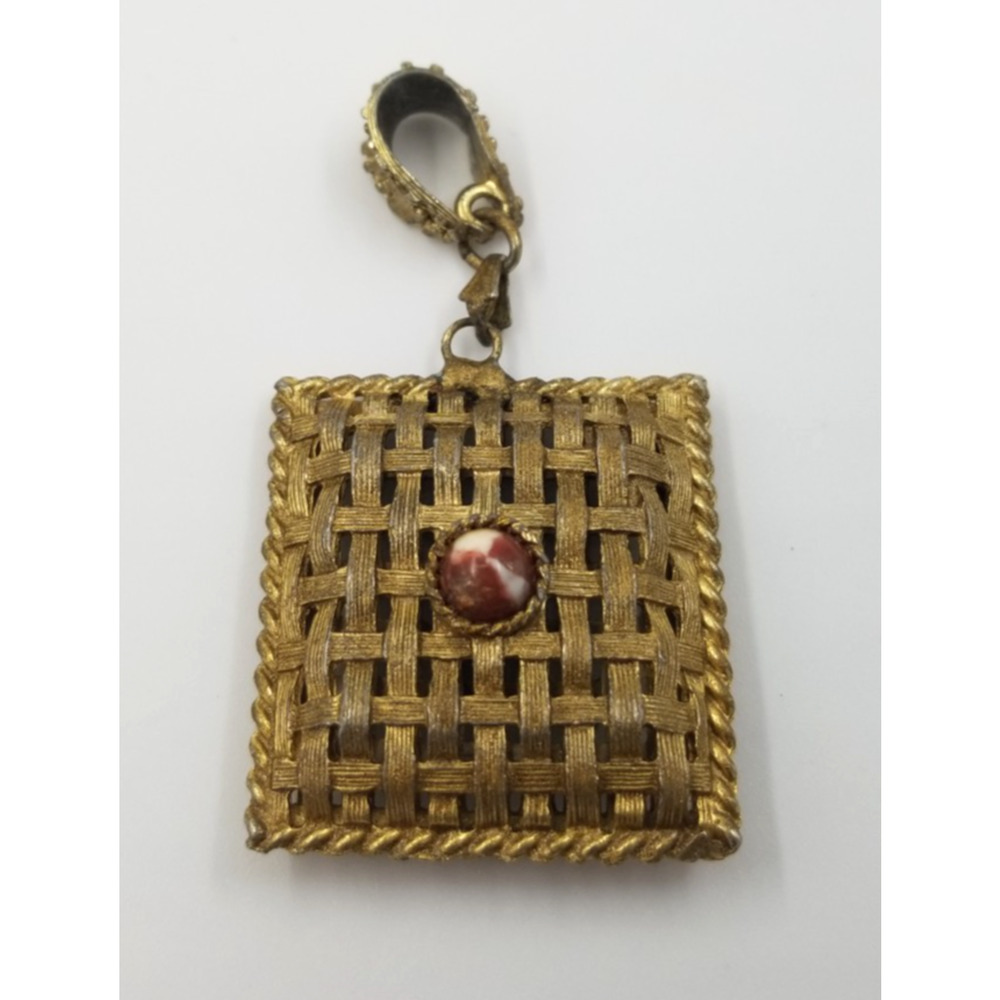 Art Nouveau Gold Basketweave Pendant for Necklace Rhinestone - Vintage!